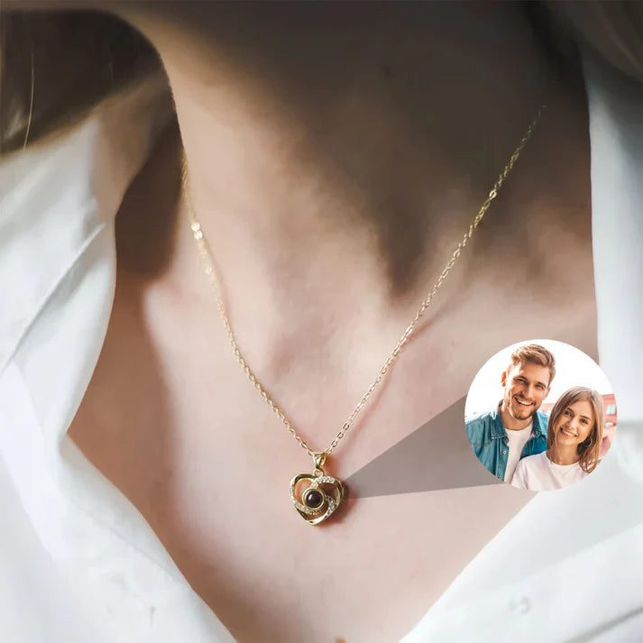 Evig Ros Ask – Hjärtats Ljus Halsband med Personlig Foto